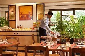 Campanile Angers Ouest - Hotel Beaucouzé