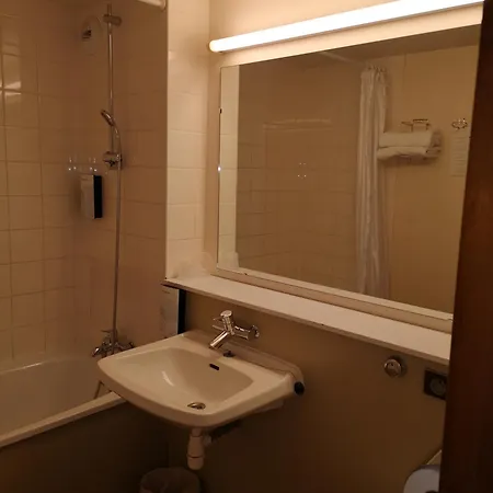 Hotel Campanile Angers Ouest - Beaucouzé