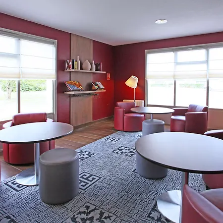 Campanile Angers Ouest - 3*