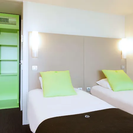 Campanile Angers Ouest - Hotel