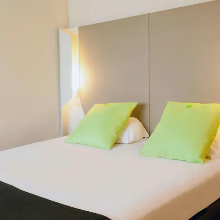 Campanile Angers Ouest - 3*