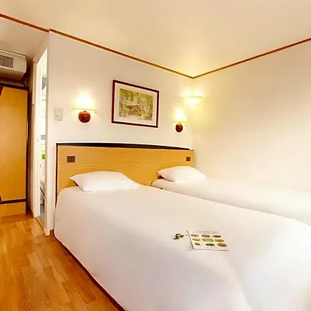 Campanile Angers Ouest - 3*