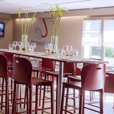 Hotel Campanile Angers Ouest - Beaucouzé