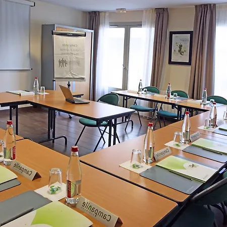 Campanile Angers Ouest -