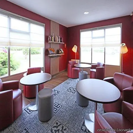 Campanile Angers Ouest - 3*