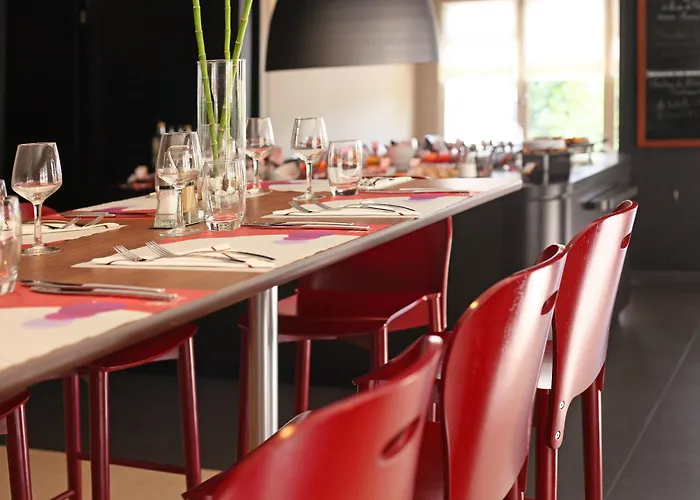 Campanile Angers Ouest - 3*