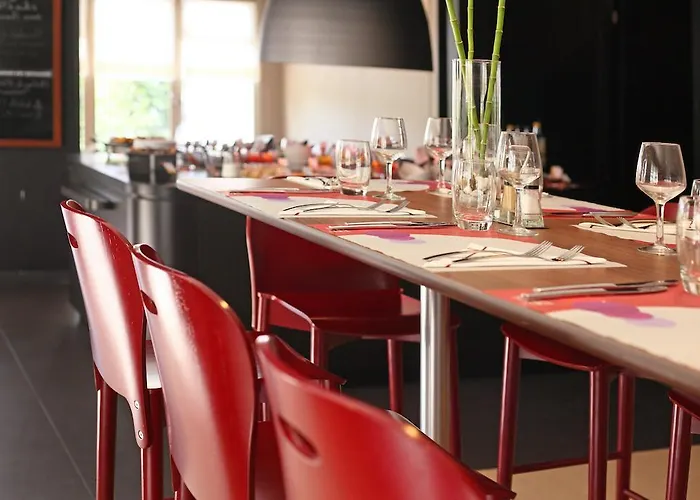 Hotel Campanile Angers Ouest - 3*