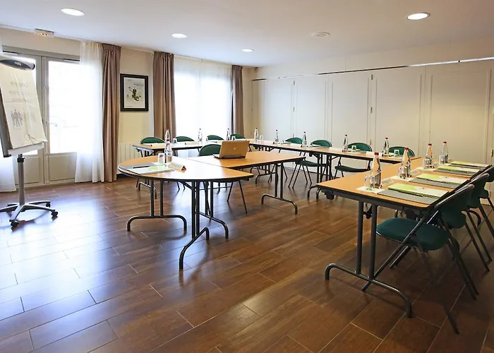 Campanile Angers Ouest - Beaucouzé