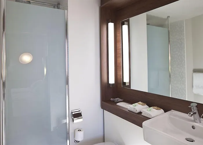 Campanile Angers Ouest - Beaucouzé